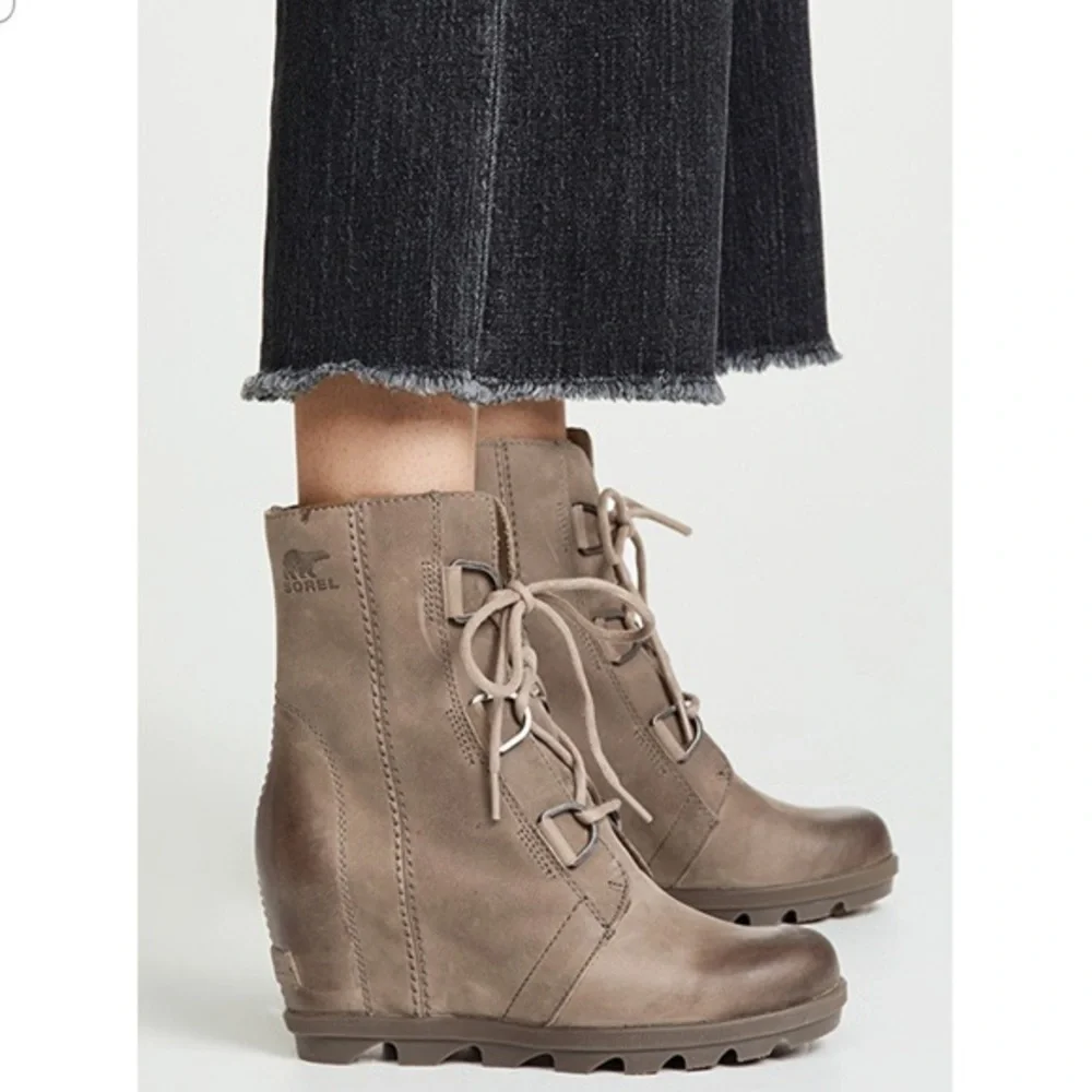 ๐ Sorel Women's Joan of Arctic Wedge II Boots - Picture 1 of 12